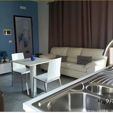 Pretty House *
